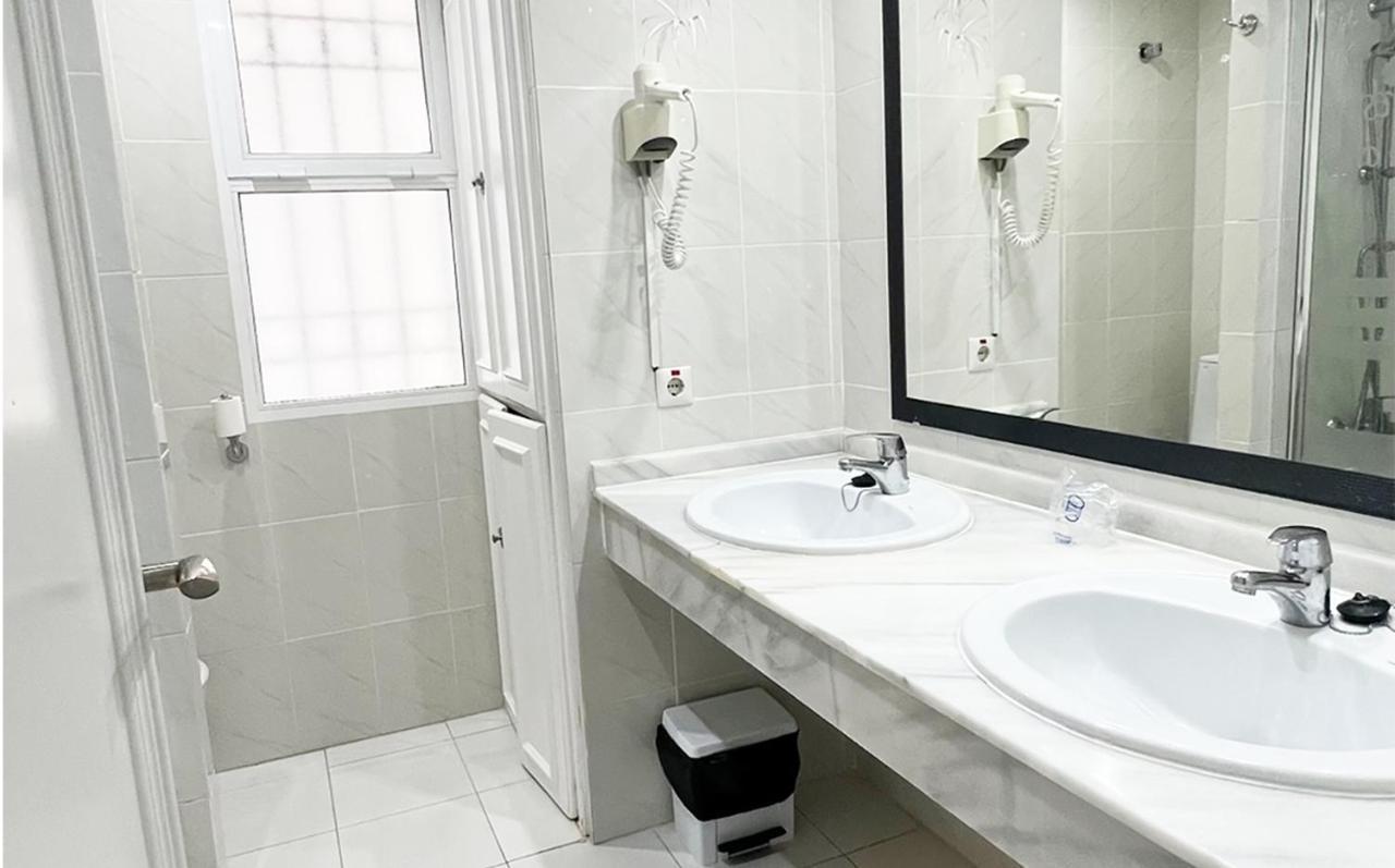 Apartament Rancho B Miraflores Malaga Bagian luar foto